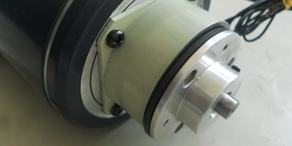 工業(yè)機(jī)器人電磁制動(dòng)器：選購時(shí)需要注意哪些問題？