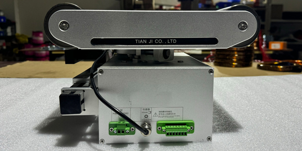 為何糾偏機如此重要？探索收卷環(huán)節(jié)的核心挑戰(zhàn)